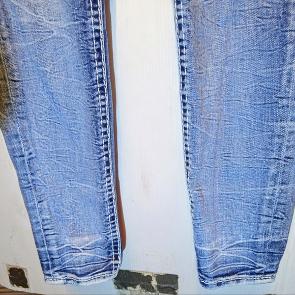 Rock revival jeans size 27 women's mid rise-skinny Beet Red - Picture 5 of 7